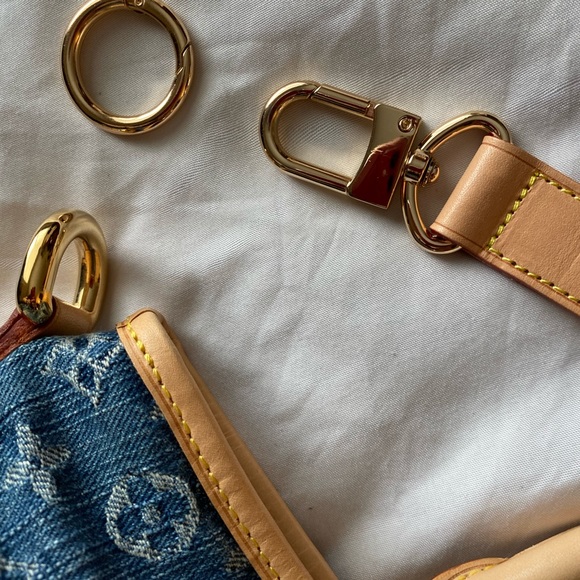 🎈SOLD❤️💎Louis Vuitton Cabby Denim MM Beautiful - Picture 10 of 16